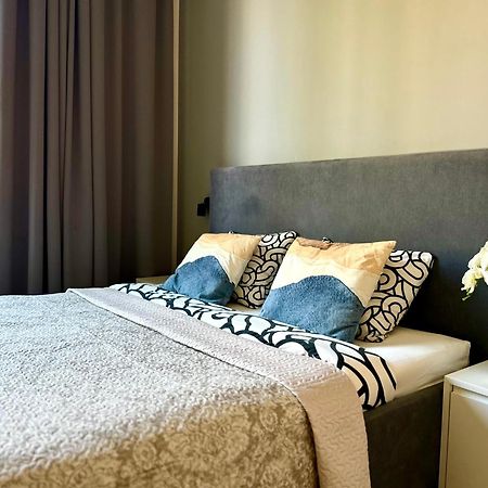 Апартаменты K22 Apart In Warsaw Slawinska 505 Экстерьер фото