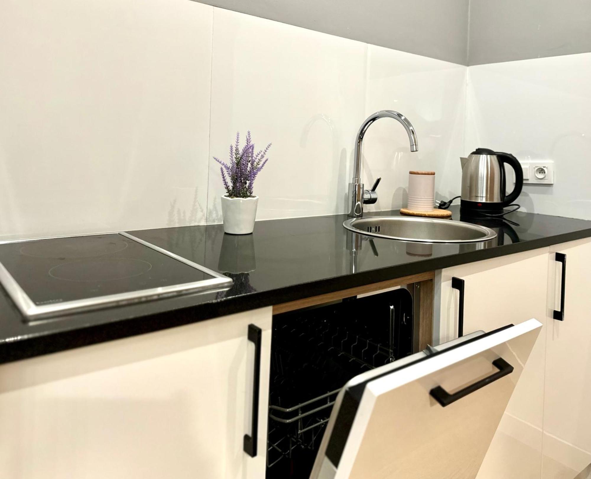 Апартаменты K22 Apart In Warsaw Slawinska 505 Экстерьер фото